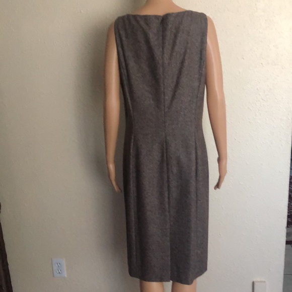 Ann Taylor Dress - Picture 3 of 9